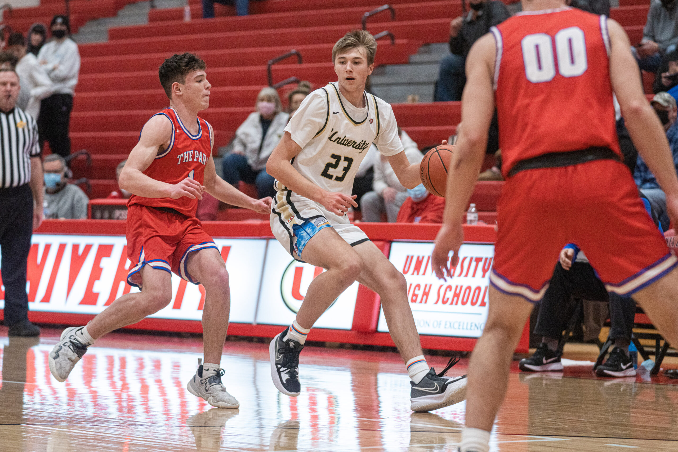 TALE OF TWO HALVES: University boys' basketball team throttles Wheeling Park with strong back end
